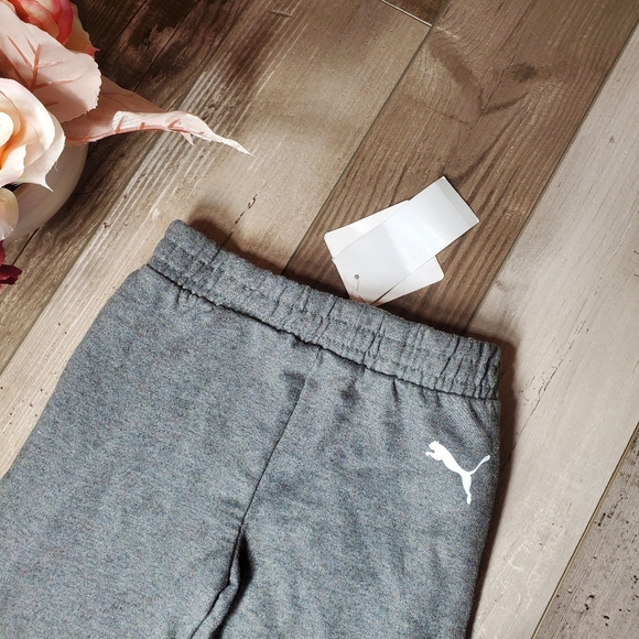 NWT Puma Boys SIze 4 Gray and White Logo Jogger Sweatpants - Picture 12 of 15